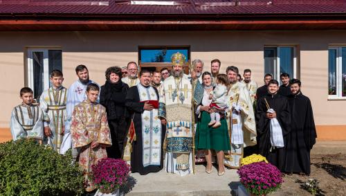 Sfințirea casei parohiale - poza de grup - 2021